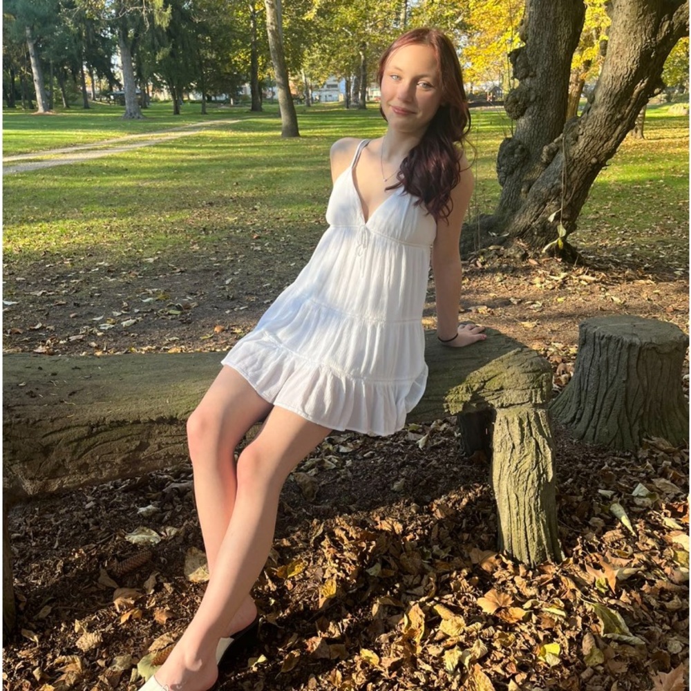 Meet your Posher, Apple